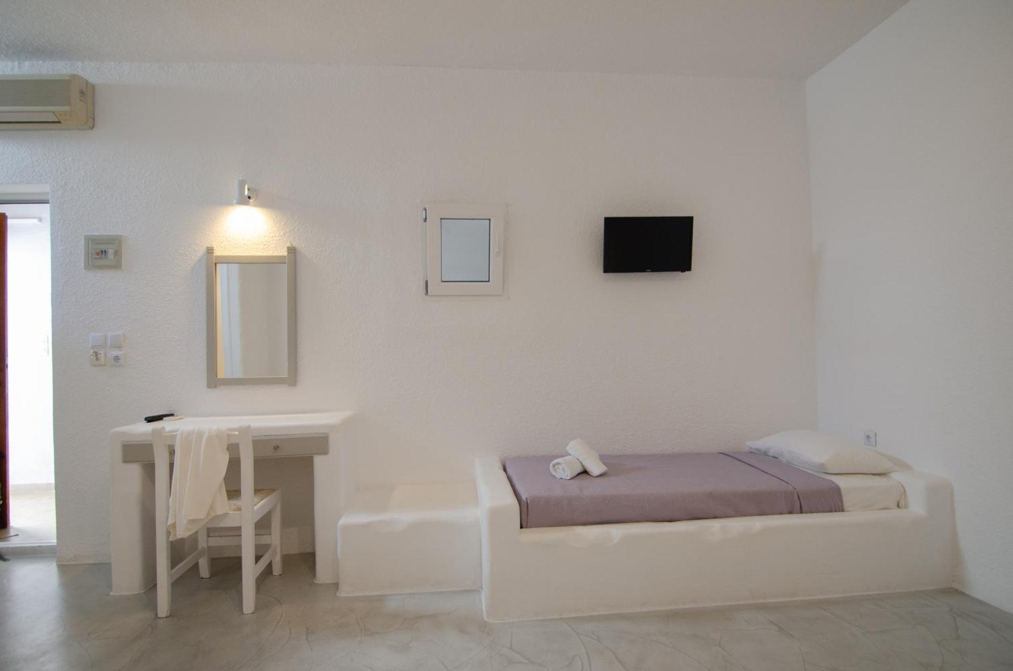 איוס חורה Sunrise Hotel מראה חיצוני תמונה